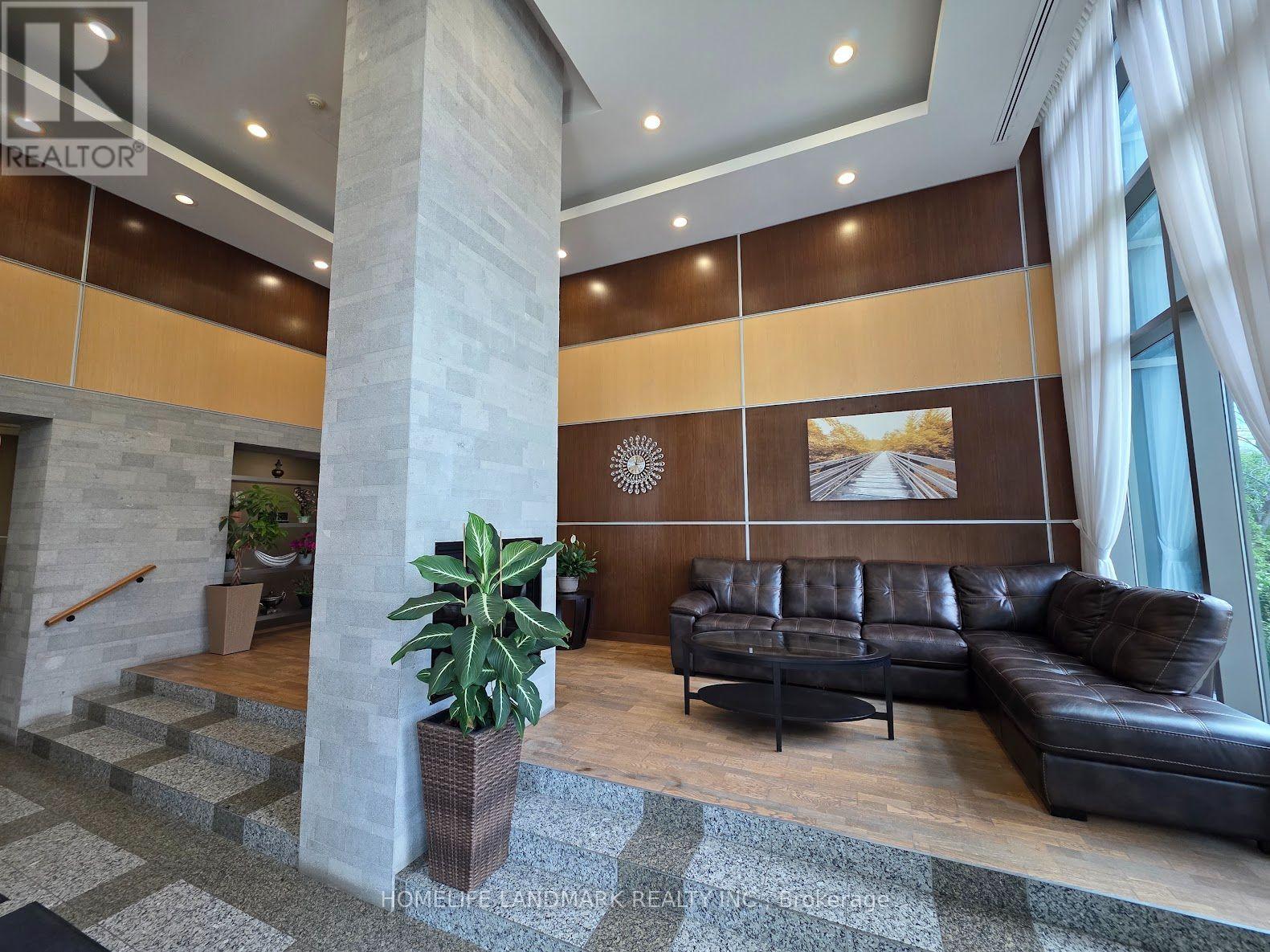 1006 - 88 Grangeway Avenue, Toronto, Ontario  M1H 0A2 - Photo 3 - E13679436