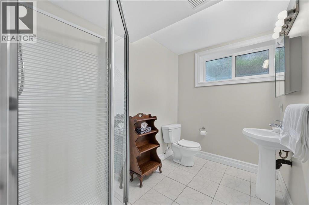 2511 Exshaw Road NW, Calgary, Alberta  T2M 4E6 - Photo 25 - A2335366