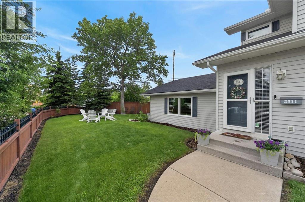 2511 Exshaw Road NW, Calgary, Alberta  T2M 4E6 - Photo 3 - A2335366