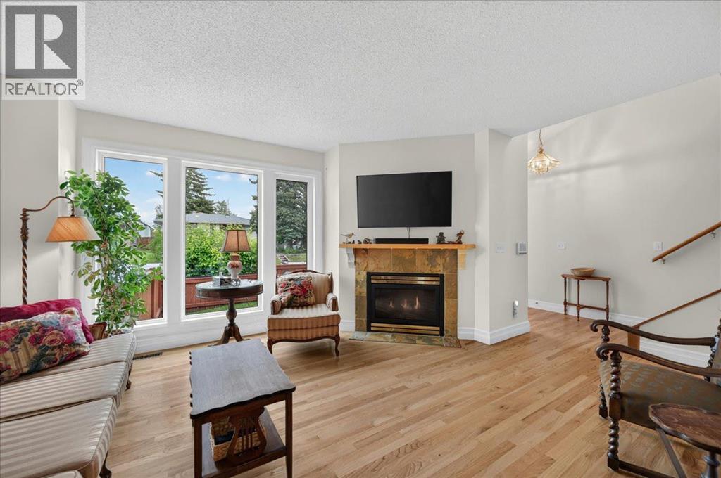 2511 Exshaw Road NW, Calgary, Alberta  T2M 4E6 - Photo 10 - A2335366