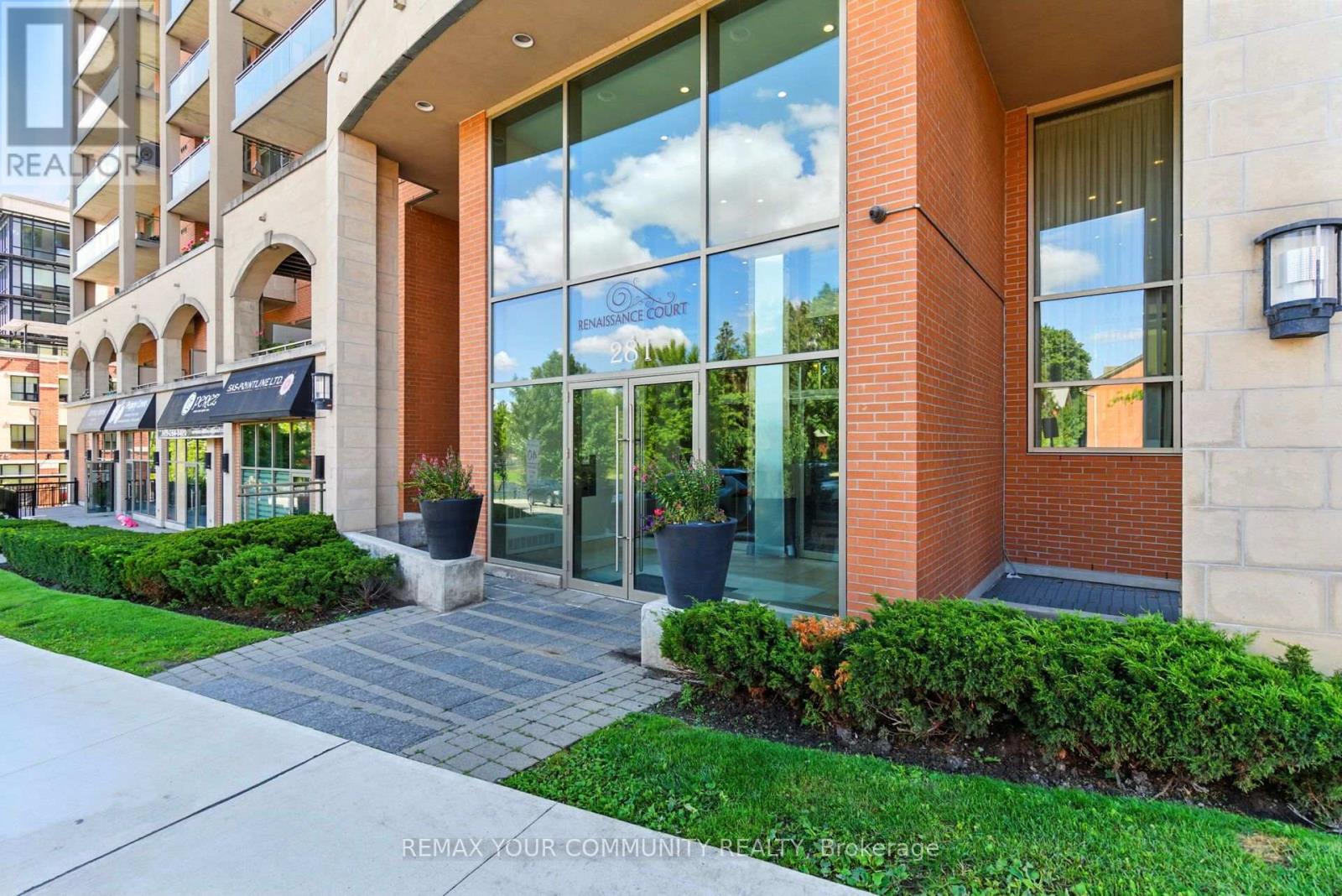 438 - 281 WOODBRIDGE AVENUE, Vaughan, Ontario