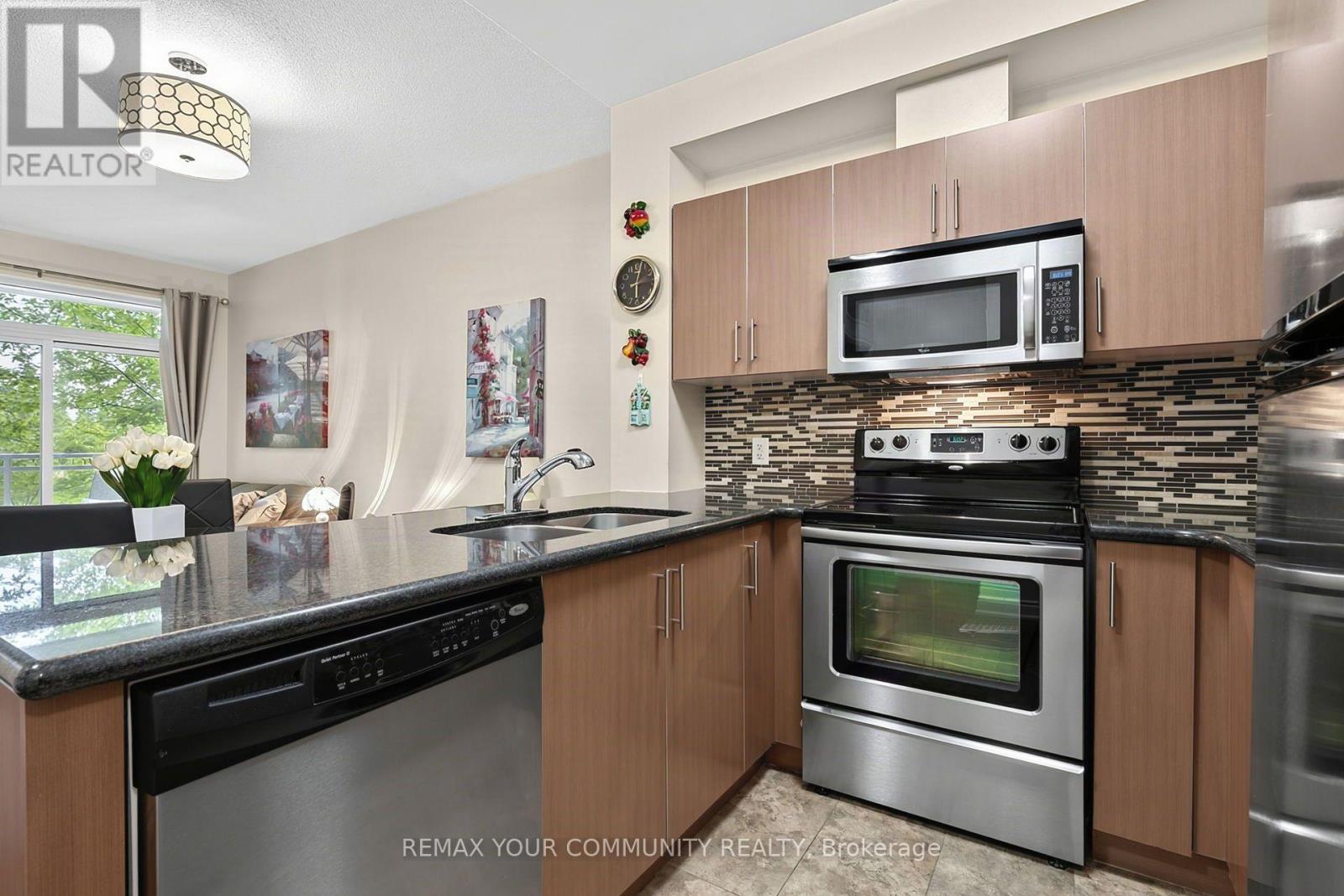 438 - 281 Woodbridge Avenue, Vaughan, Ontario  L4L 0C6 - Photo 14 - N13679426