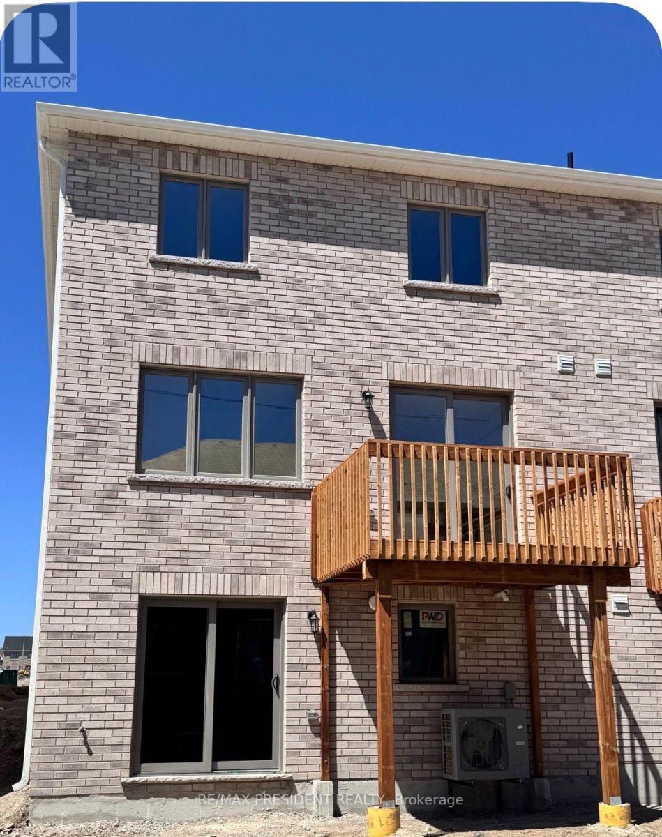 57 Lower Street, Barrie, Ontario  L9J 1B3 - Photo 17 - S13679422