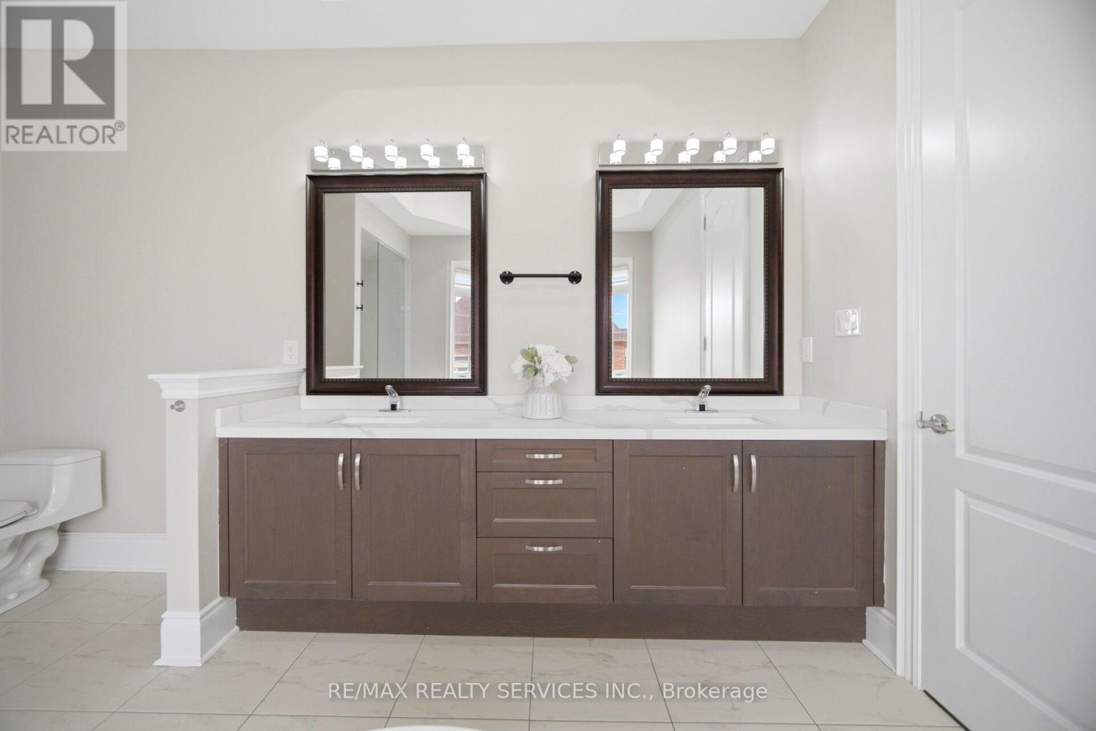 1 Adamsville Road, Brampton, Ontario  L6X 1H7 - Photo 33 - W13679420
