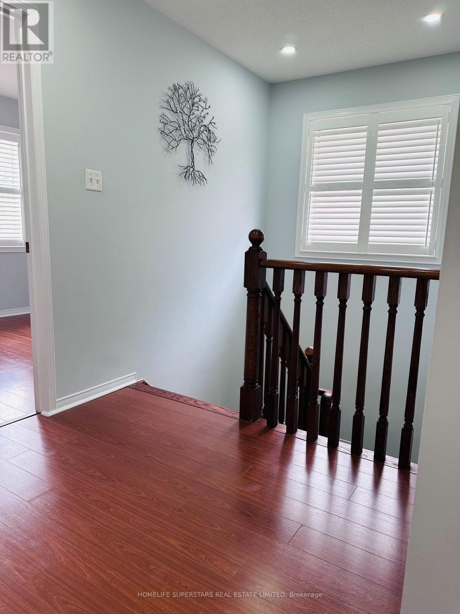 122 Hollingsworth Circle, Brampton, Ontario  L7A 0J5 - Photo 24 - W13679466