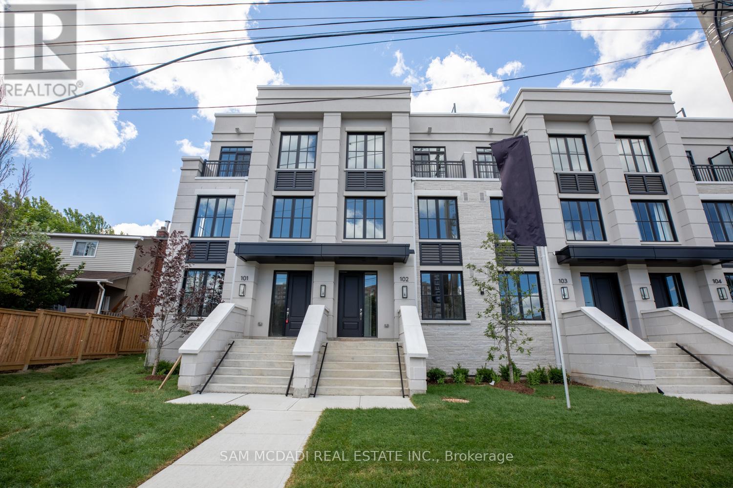 102 - 1180 CAWTHRA ROAD, Mississauga, Ontario