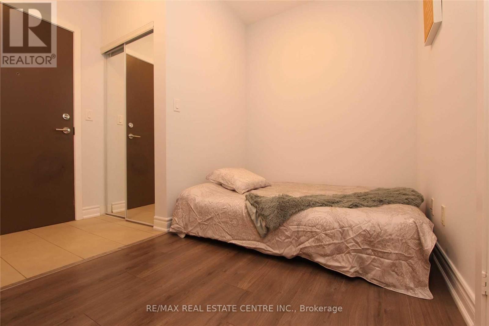 2806 - 4099 Brickstone Mews, Mississauga, Ontario  L5B 0G2 - Photo 19 - W13679488