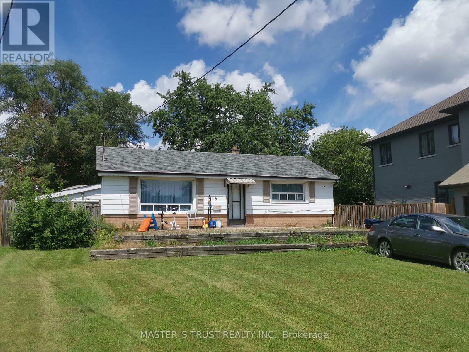 6 CROSS HILL RD DRIVE, Toronto, Ontario