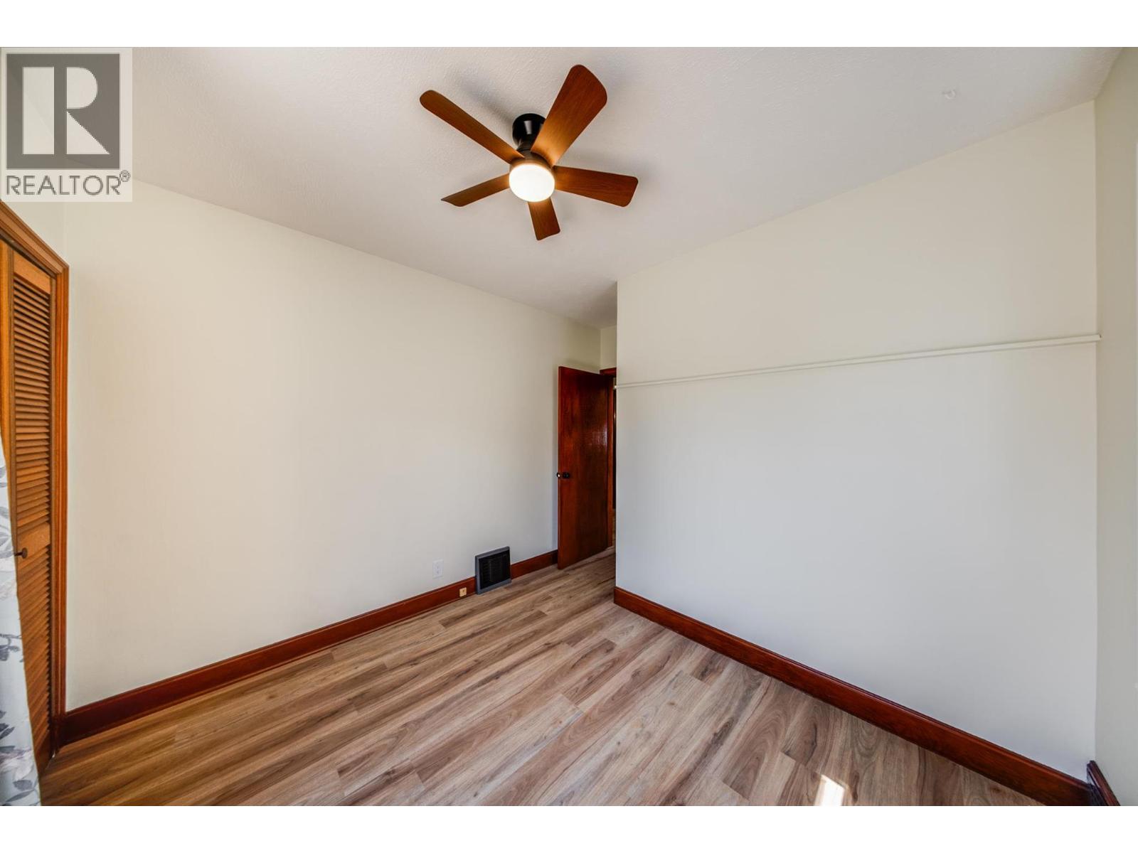 1110 Second Avenue, Trail, British Columbia  V1R 1L4 - Photo 19 - 10392130