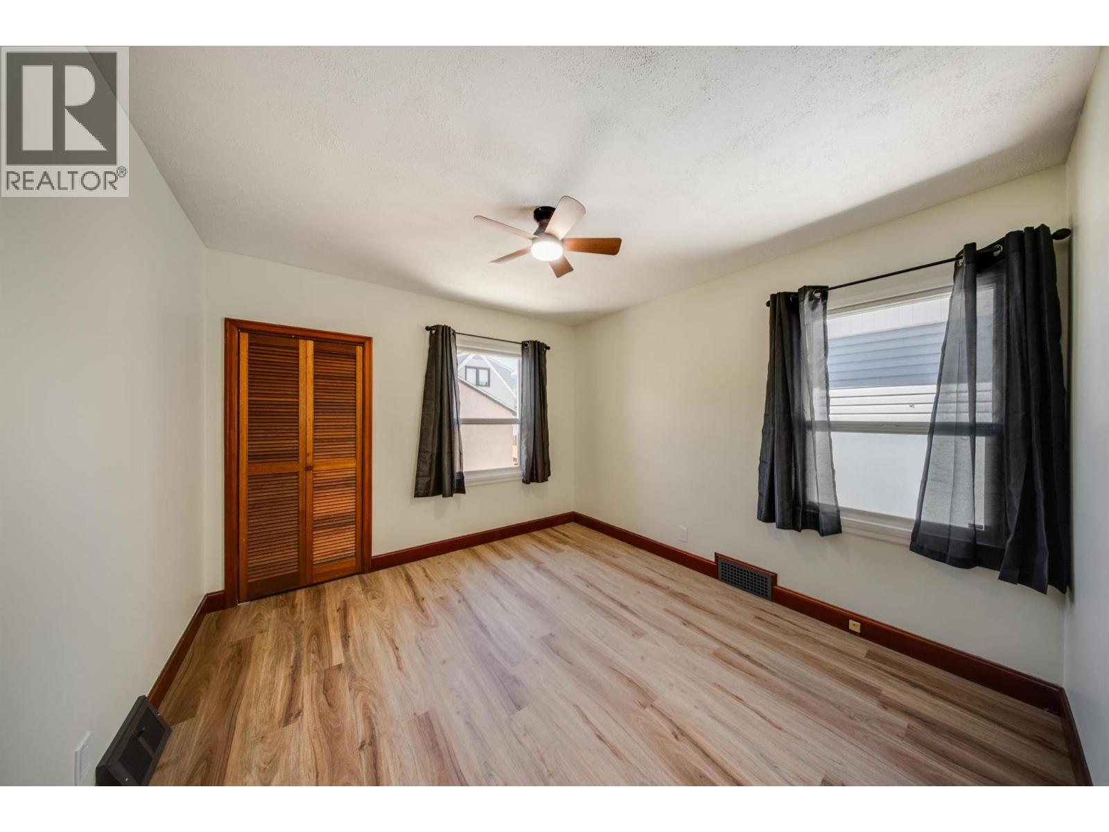 1110 Second Avenue, Trail, British Columbia  V1R 1L4 - Photo 15 - 10392130