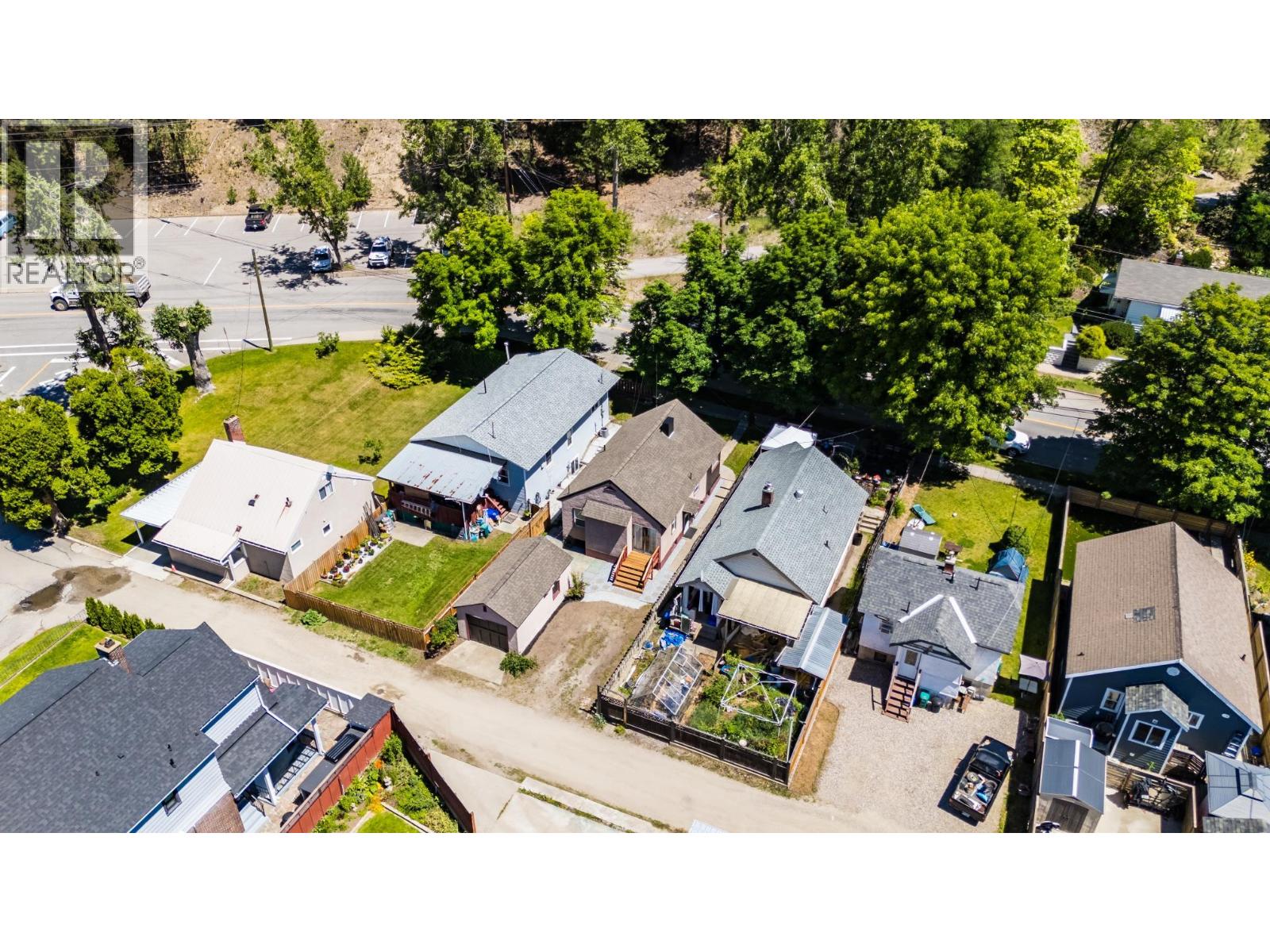 1110 Second Avenue, Trail, British Columbia  V1R 1L4 - Photo 41 - 10392130