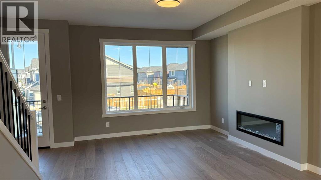 16 Sundown Place, Cochrane, Alberta  T4C 3H2 - Photo 11 - A2269276