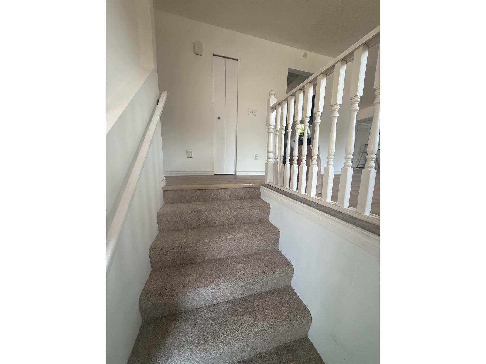 35378 Wells Gray Avenue, Abbotsford, British Columbia  V2S 5W9 - Photo 3 - R3155552