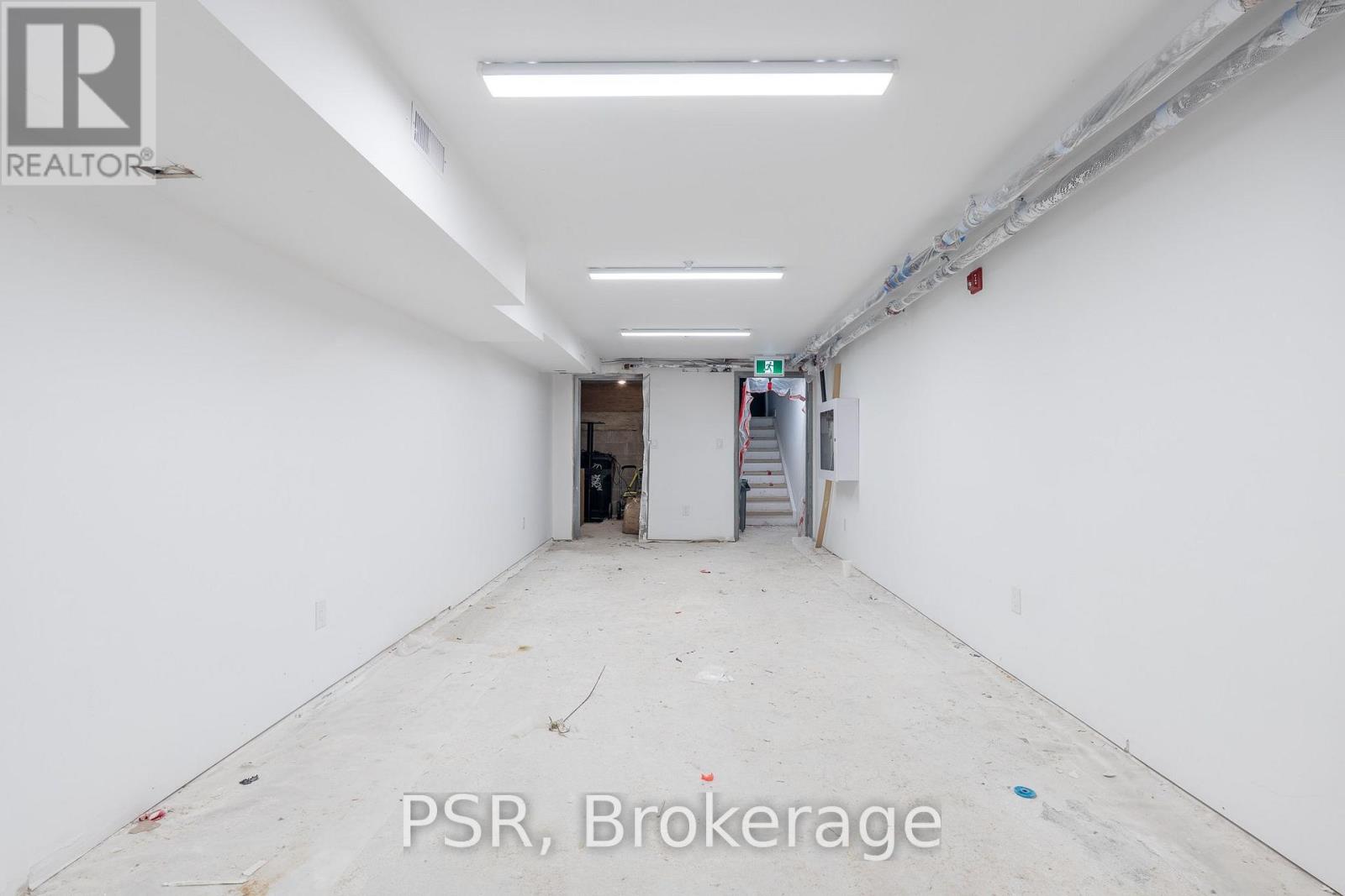 Lower - 1171 Dundas Street, Toronto, Ontario  M6J 1X3 - Photo 7 - C13675306