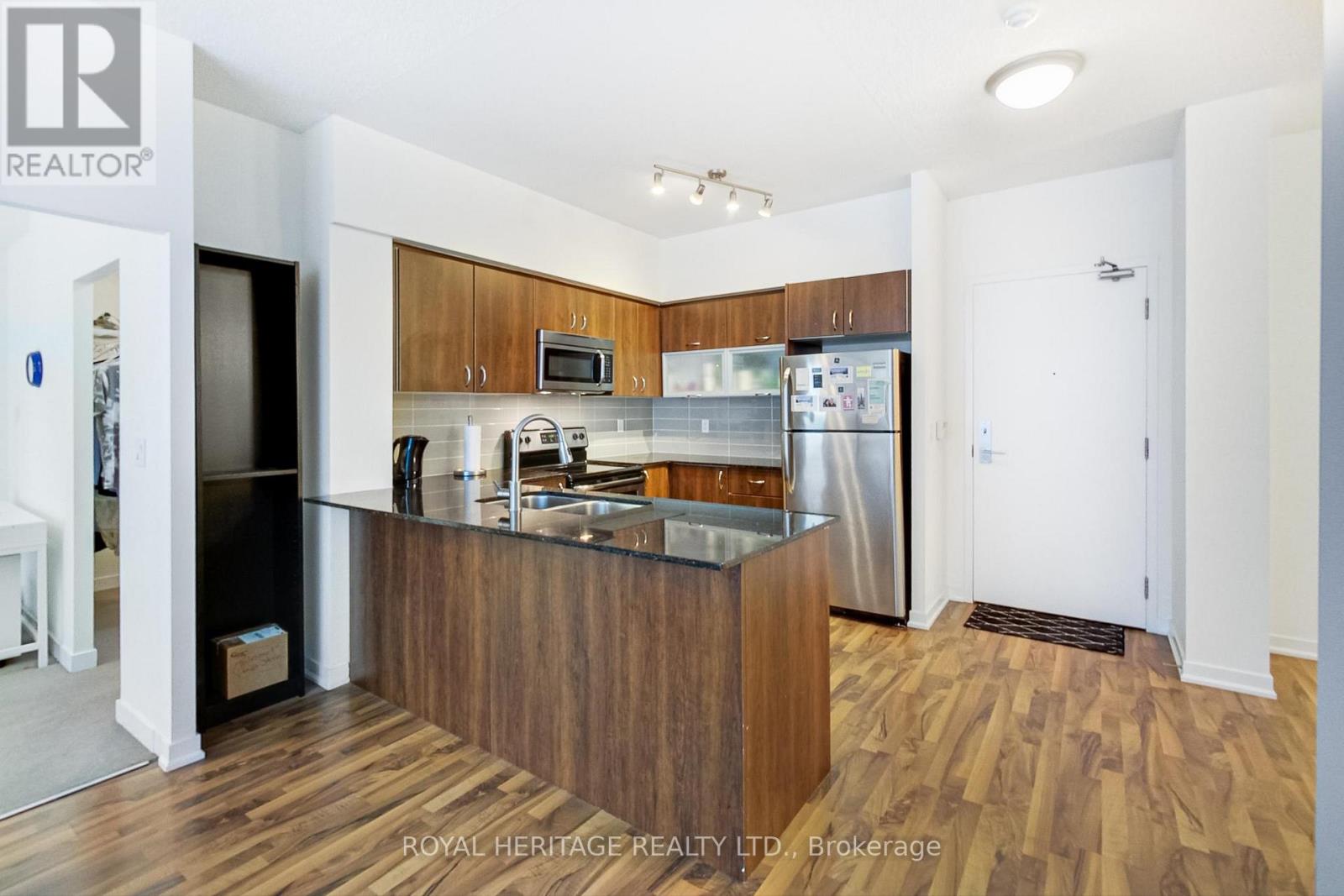 605 - 55 East Liberty Street, Toronto, Ontario  M6K 3P9 - Photo 11 - C13679494