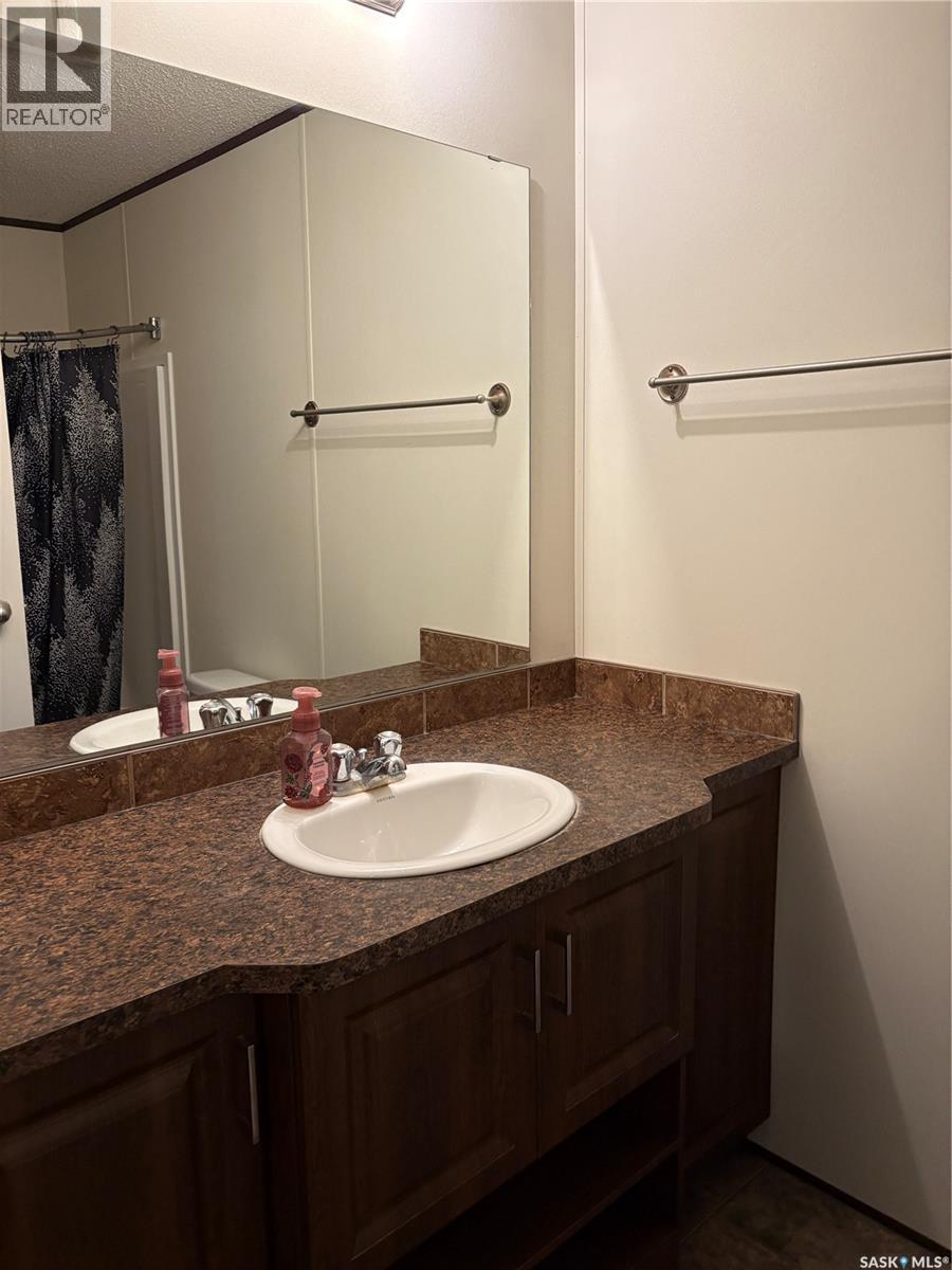 69 Railway Avenue, Calder, Saskatchewan  S0A 4C0 - Photo 15 - SK045615