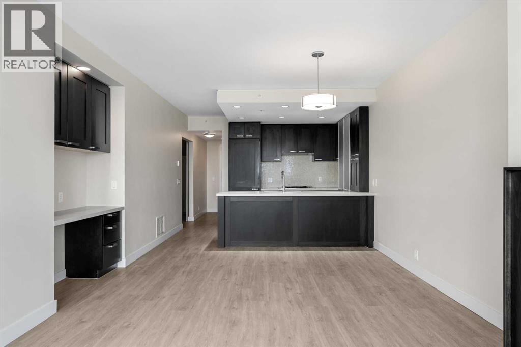 1712, 222 Riverfront Avenue Sw, Calgary, Alberta  T2P 0X2 - Photo 5 - A2319901