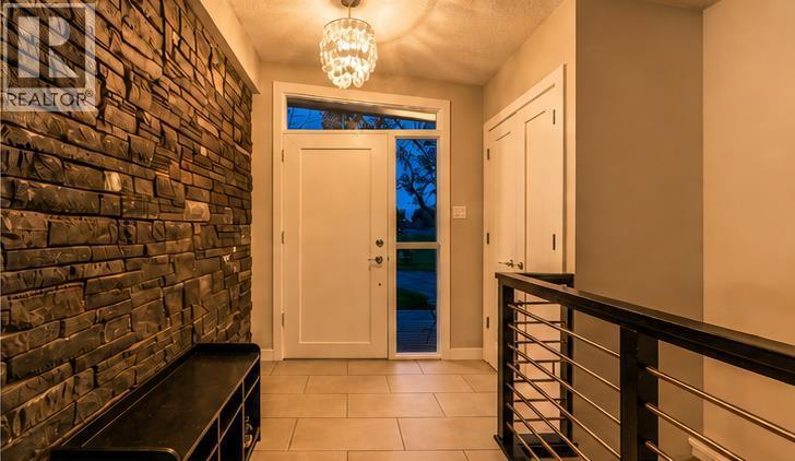 724 Willacy Drive Se, Calgary, Alberta  T2J 2B1 - Photo 2 - A2322658