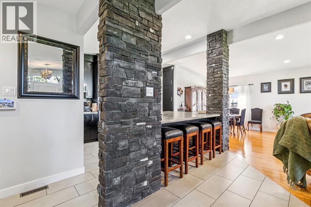 724 Willacy Drive Se, Calgary, Alberta  T2J 2B1 - Photo 6 - A2322658