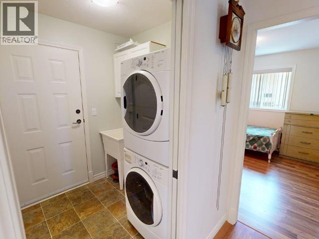 7304 Glacier Street, Powell River, British Columbia   - Photo 13 - 20141