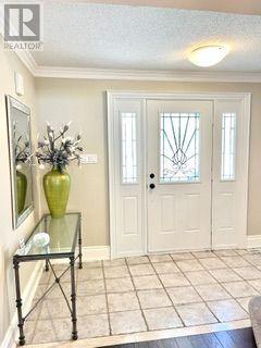 23 Cranberry Lane, Aurora, Ontario L4G 5Y2 - Photo 4 - N13497708