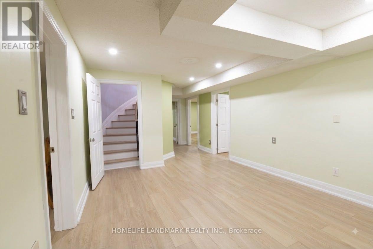 9755 Keele Street, Vaughan (Maple), Ontario  L6A 3Y5 - Photo 38 - N13648258