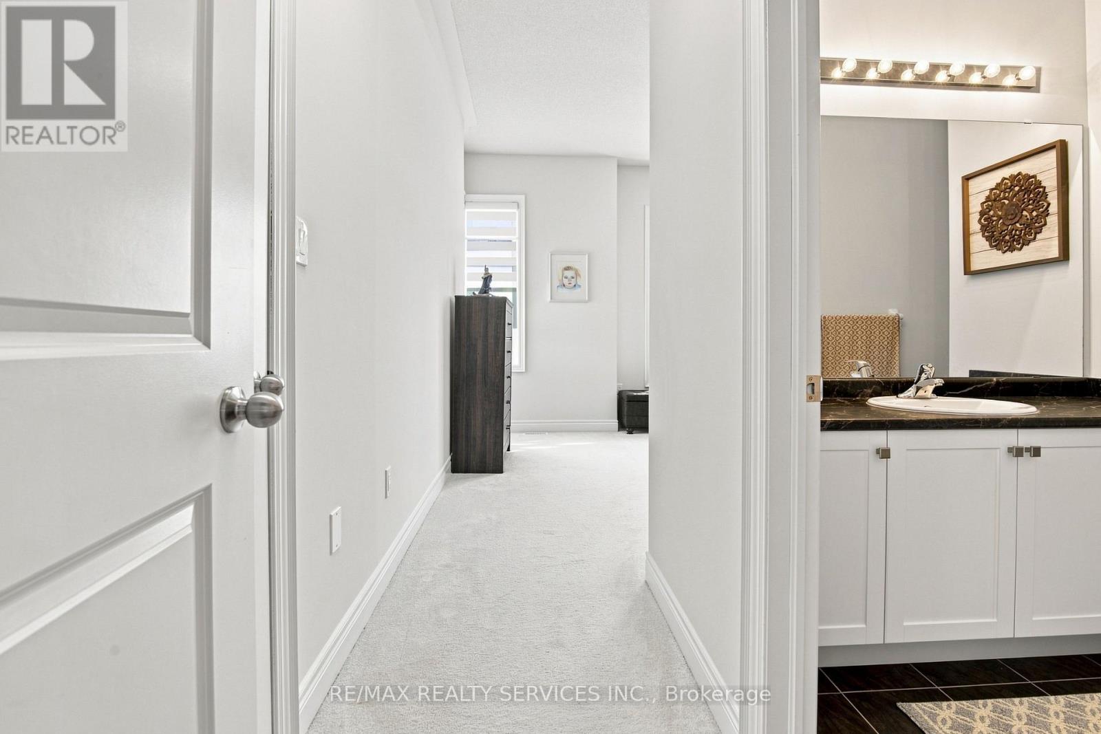 194 Coldwell Bay Circle, Vaughan, Ontario L4H 5E9 - Photo 21 - N13679314