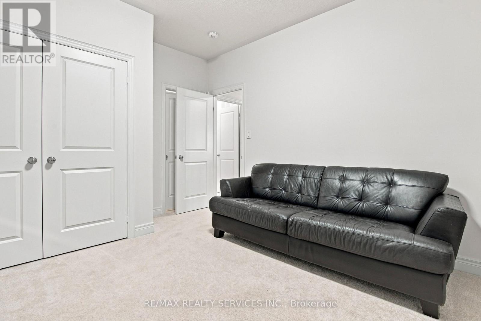 194 Coldwell Bay Circle, Vaughan, Ontario L4H 5E9 - Photo 30 - N13679314