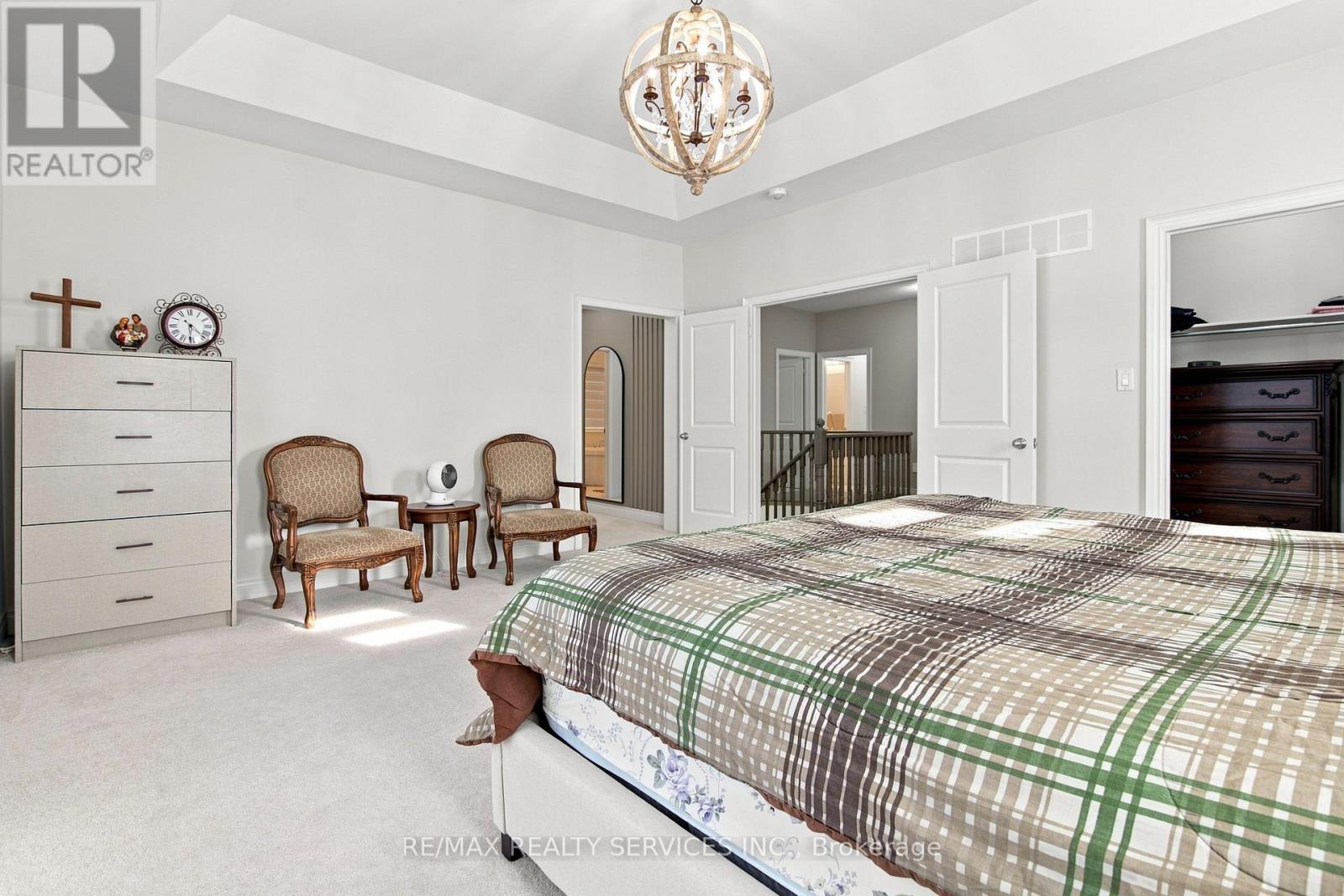 194 Coldwell Bay Circle, Vaughan, Ontario L4H 5E9 - Photo 35 - N13679314