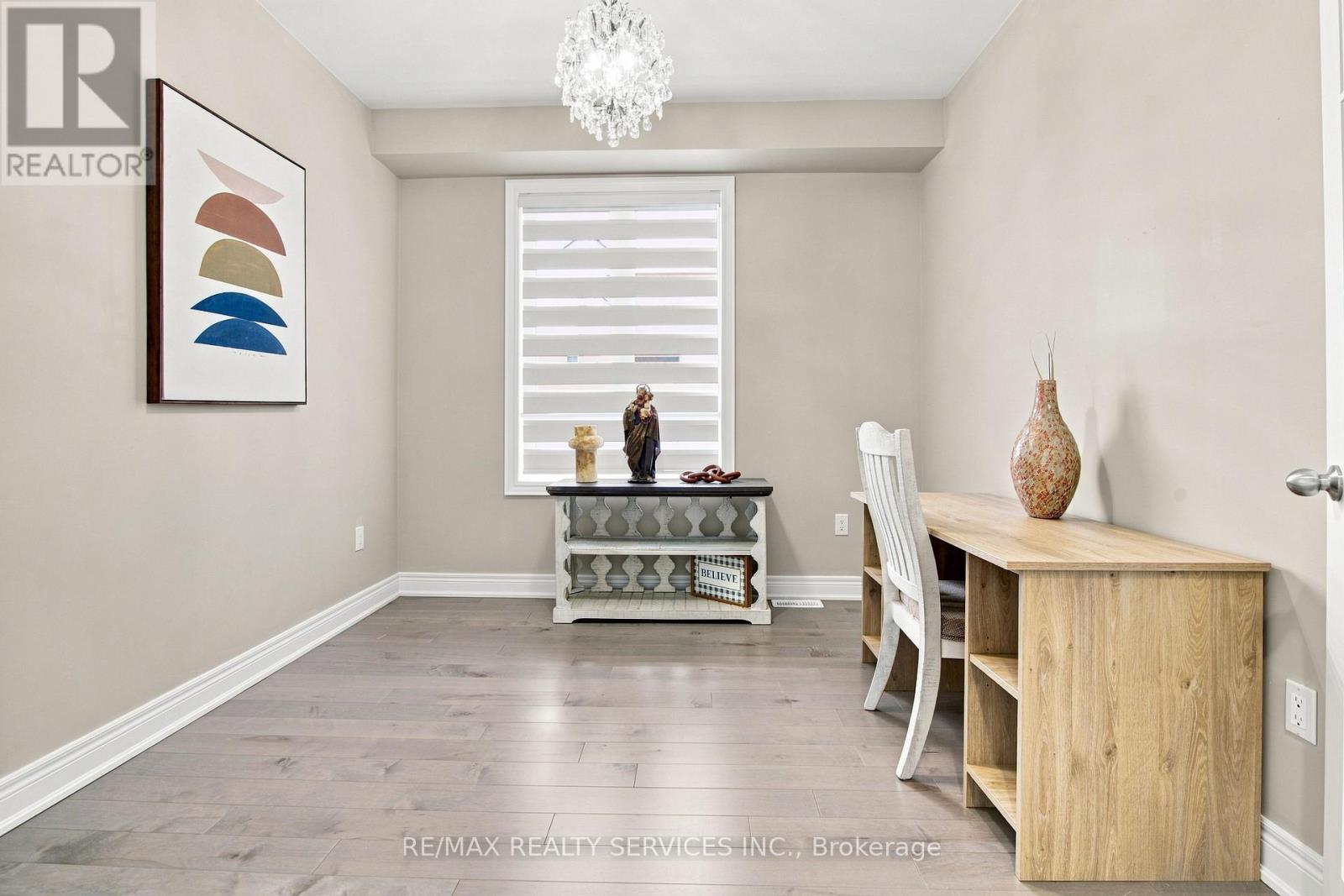 194 Coldwell Bay Circle, Vaughan, Ontario L4H 5E9 - Photo 9 - N13679314