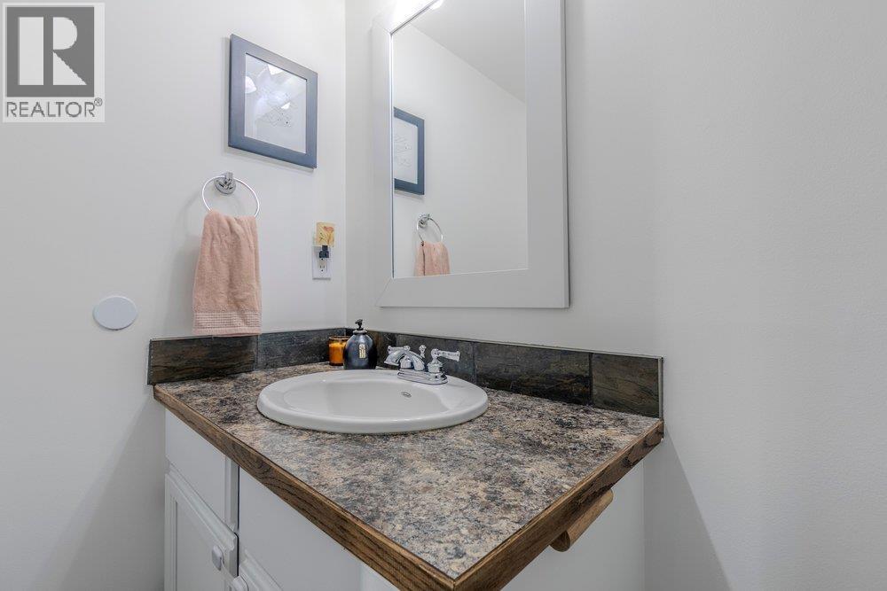 15 39752 Government Road, Squamish, British Columbia  V8B 0G3 - Photo 24 - R3156110
