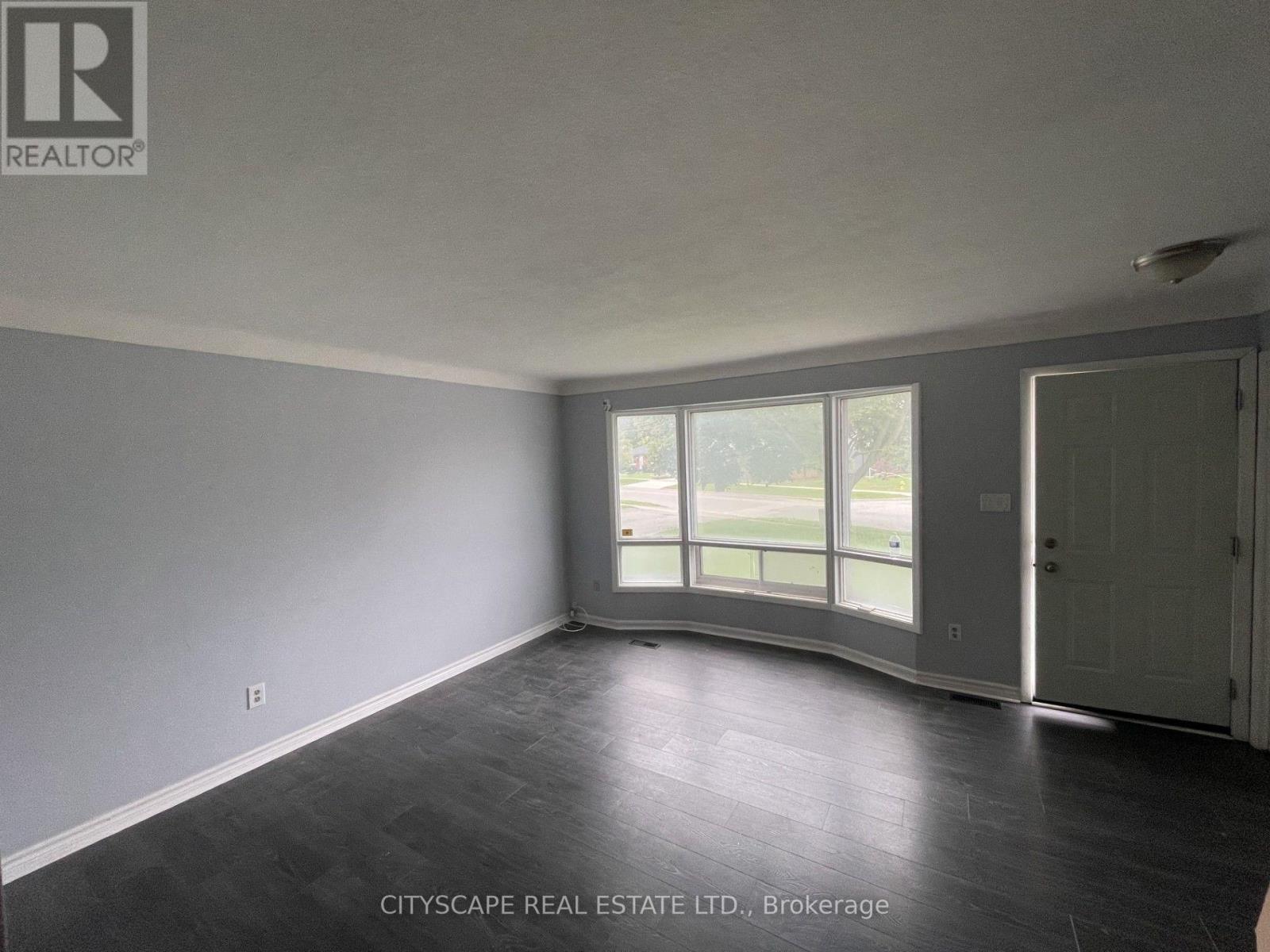 594 Bunting Road, St. Catharines, Ontario  L2M 2Z8 - Photo 4 - X13679440