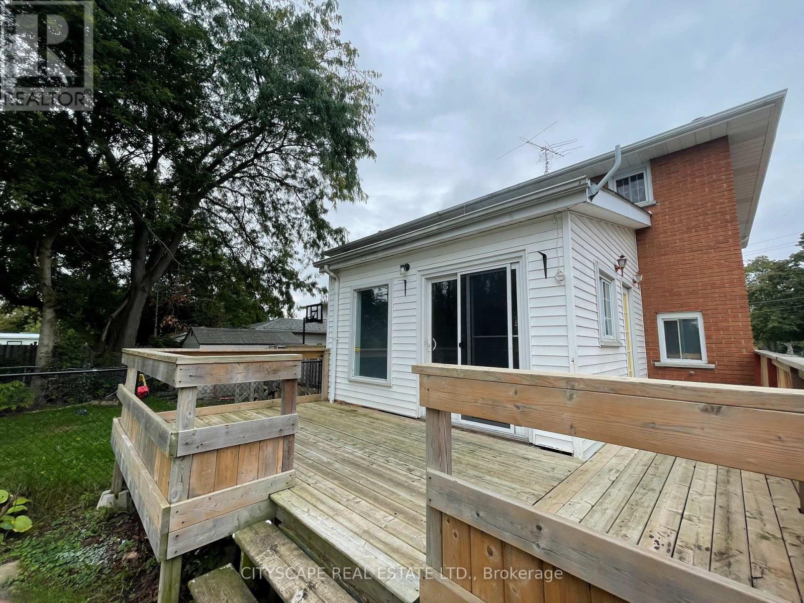 594 Bunting Road, St. Catharines, Ontario  L2M 2Z8 - Photo 8 - X13679440