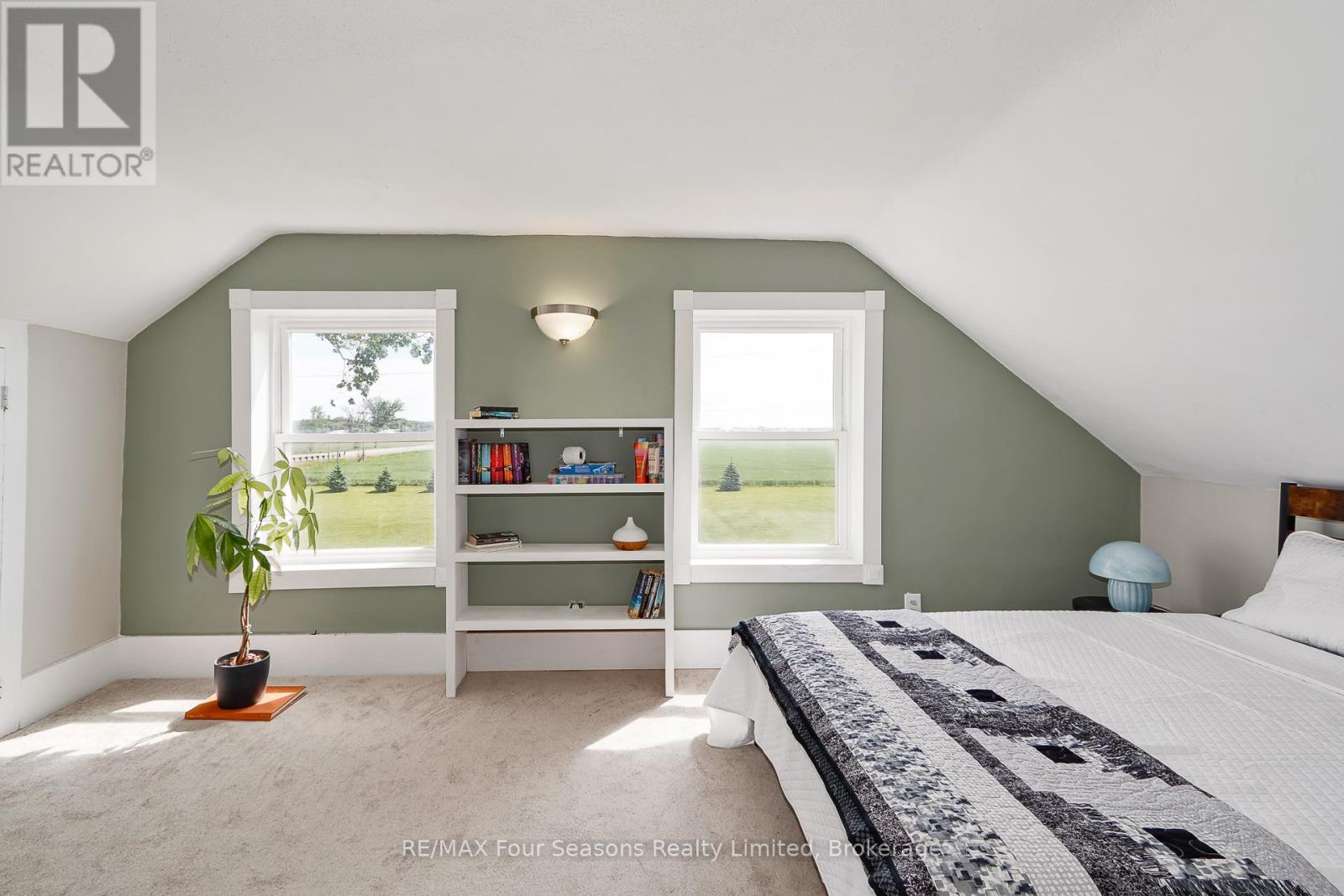 5803 26 Highway, Clearview, Ontario L0M 1S0 - Photo 28 - S13679502