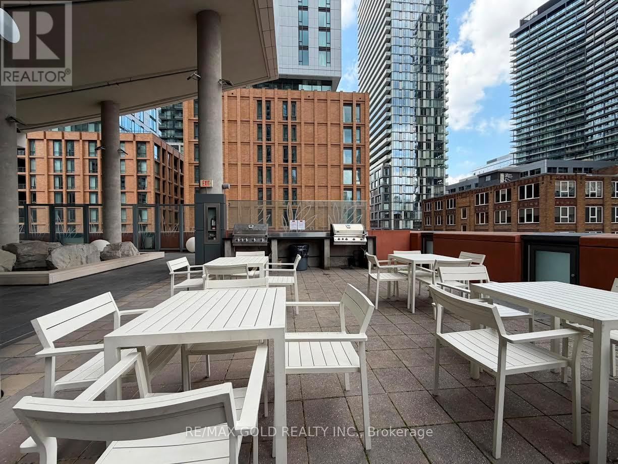1206 - 21 Widmer Street, Toronto, Ontario  M5V 0B8 - Photo 17 - C13679508