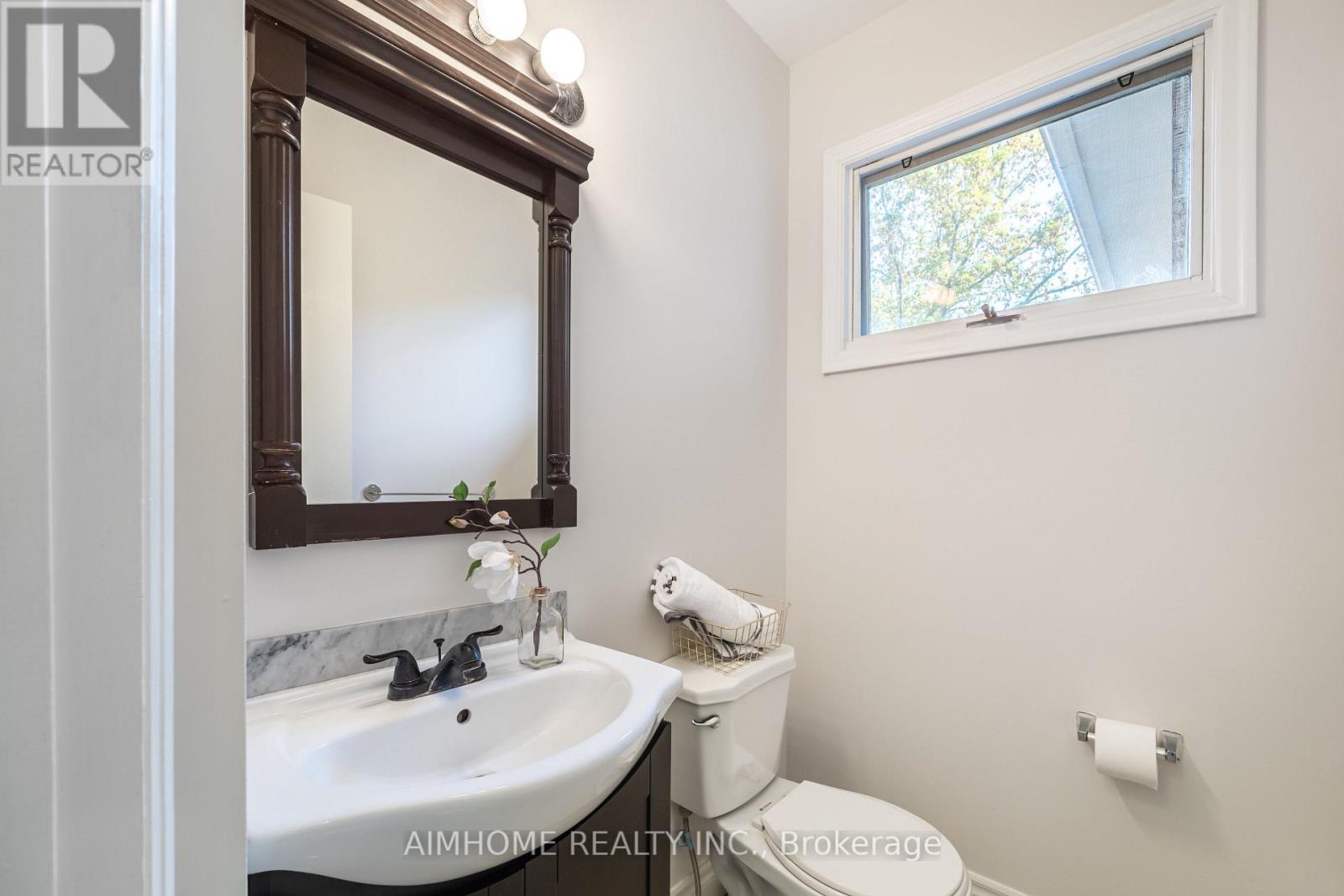 471 Cummer Avenue, Toronto, Ontario  M2M 2G4 - Photo 10 - C13679522