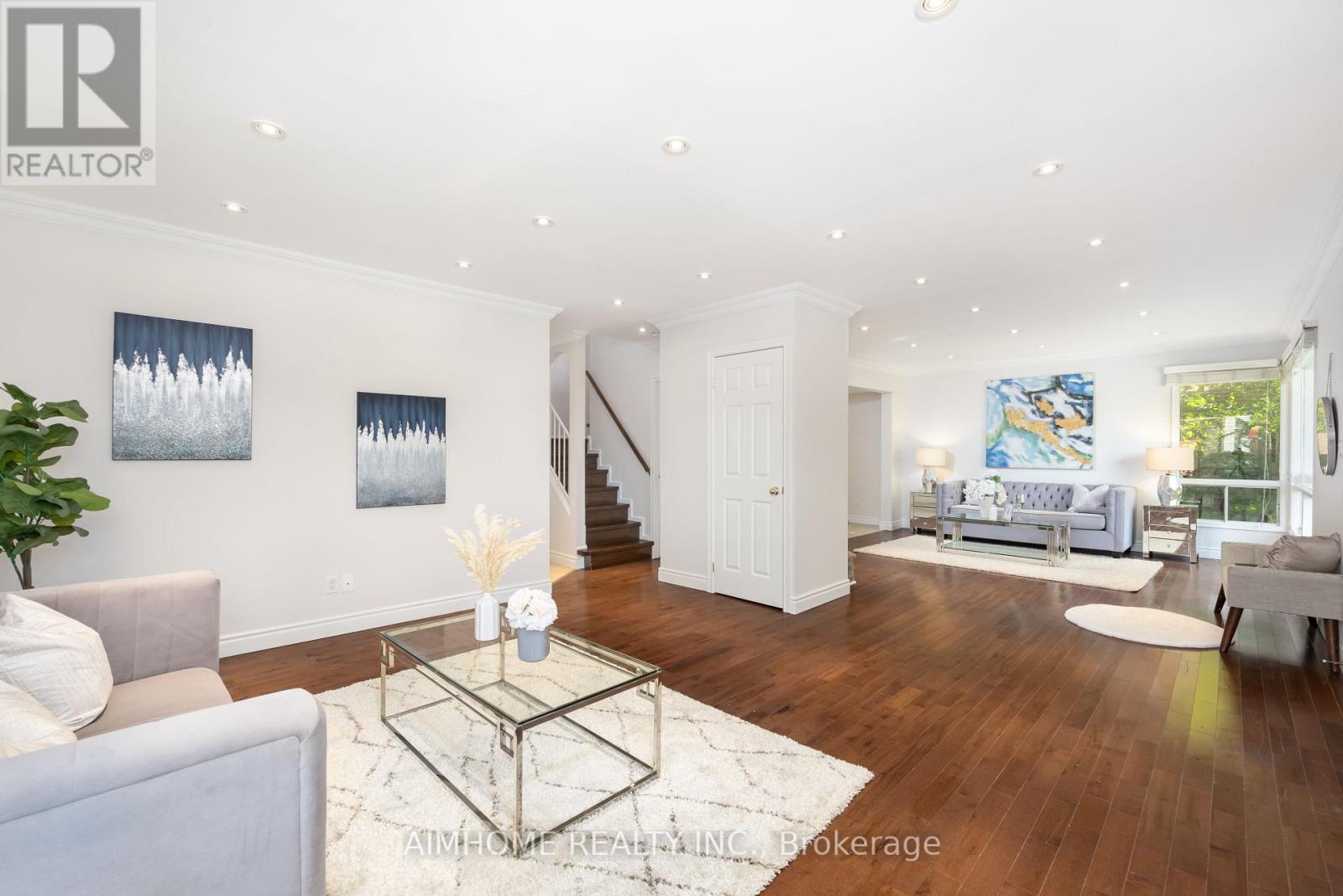 471 Cummer Avenue, Toronto, Ontario  M2M 2G4 - Photo 4 - C13679522