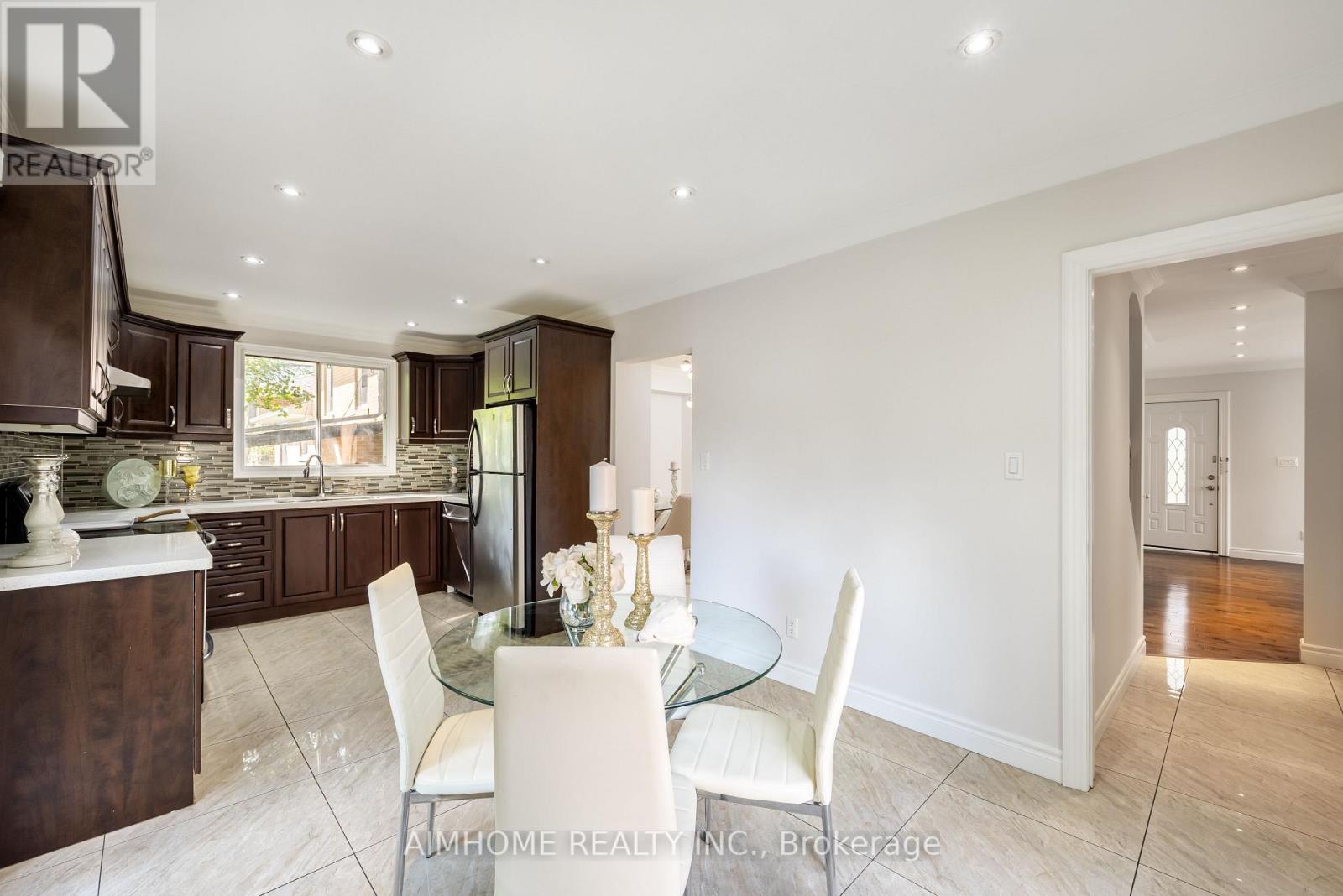 471 Cummer Avenue, Toronto, Ontario  M2M 2G4 - Photo 8 - C13679522