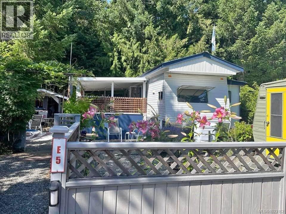 E5 2650 Turnbull Rd, Qualicum Beach, British Columbia  V9K 2R2 - Photo 3 - 1023162