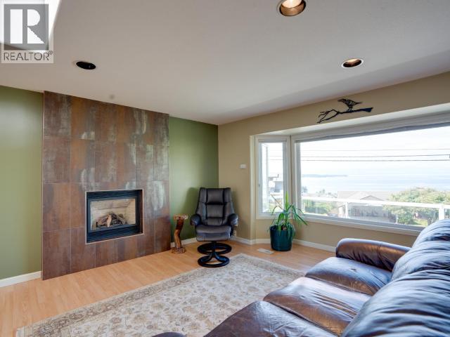 4092 Westview Ave, Powell River, British Columbia   - Photo 37 - 20140