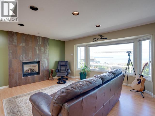 4092 Westview Ave, Powell River, British Columbia   - Photo 36 - 20140
