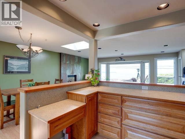 4092 Westview Ave, Powell River, British Columbia   - Photo 34 - 20140