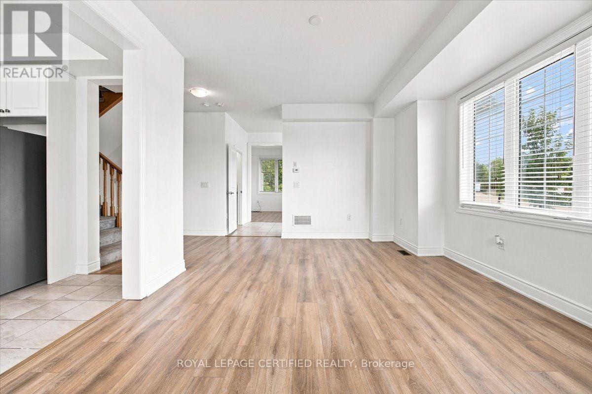 66 Stately Drive, Wasaga Beach, Ontario  L9Z 0L6 - Photo 18 - S13679510