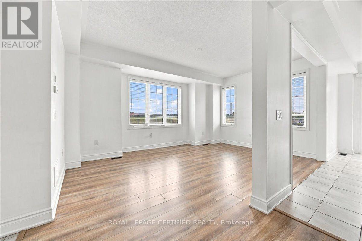 66 Stately Drive, Wasaga Beach, Ontario  L9Z 0L6 - Photo 19 - S13679510