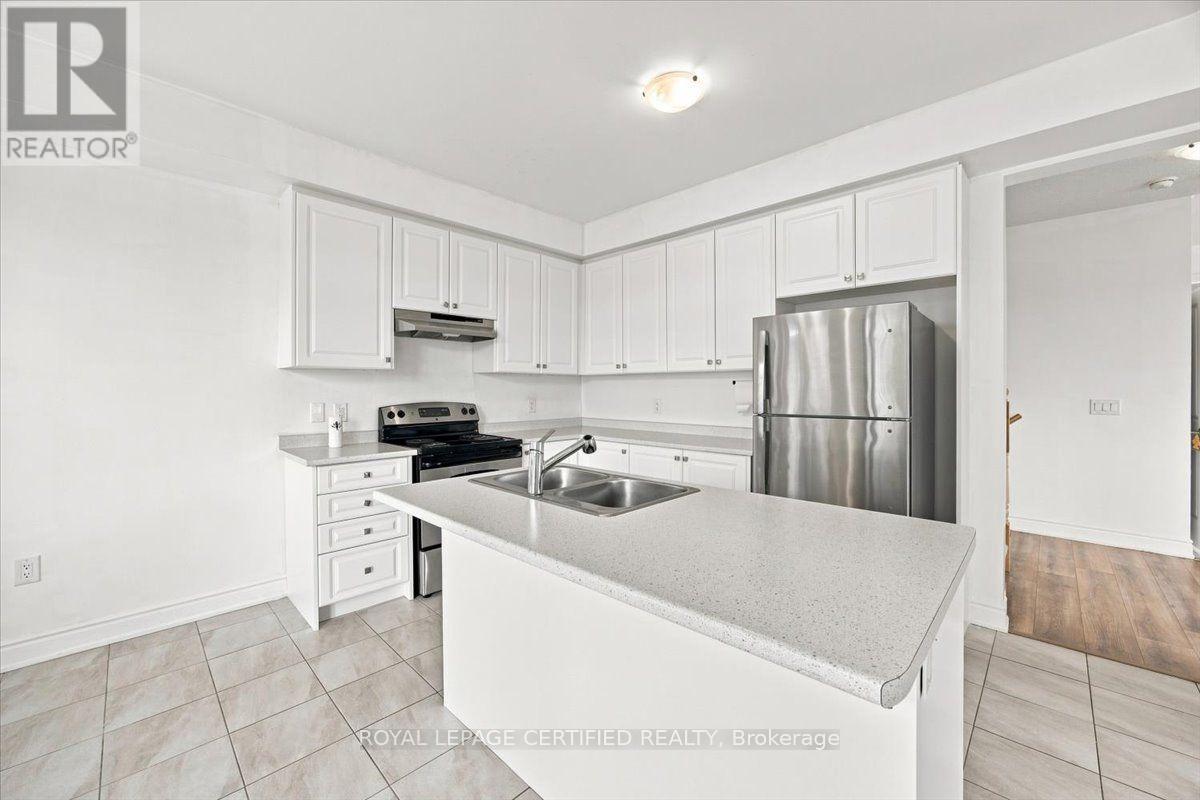 66 Stately Drive, Wasaga Beach, Ontario  L9Z 0L6 - Photo 21 - S13679510