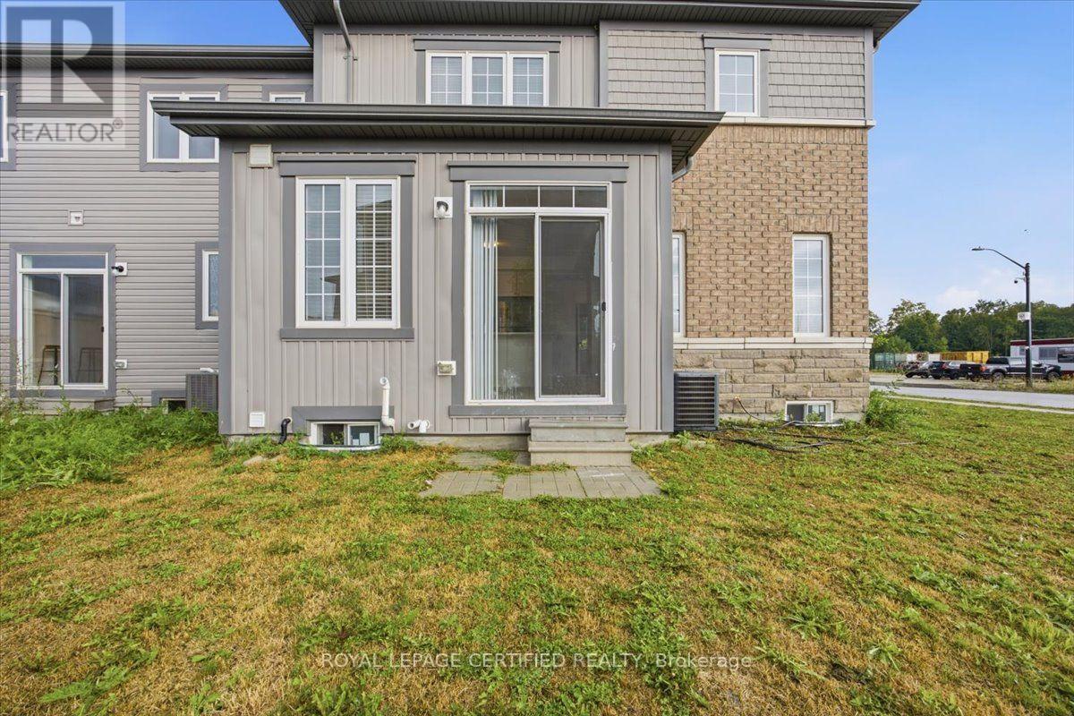 66 Stately Drive, Wasaga Beach, Ontario  L9Z 0L6 - Photo 43 - S13679510