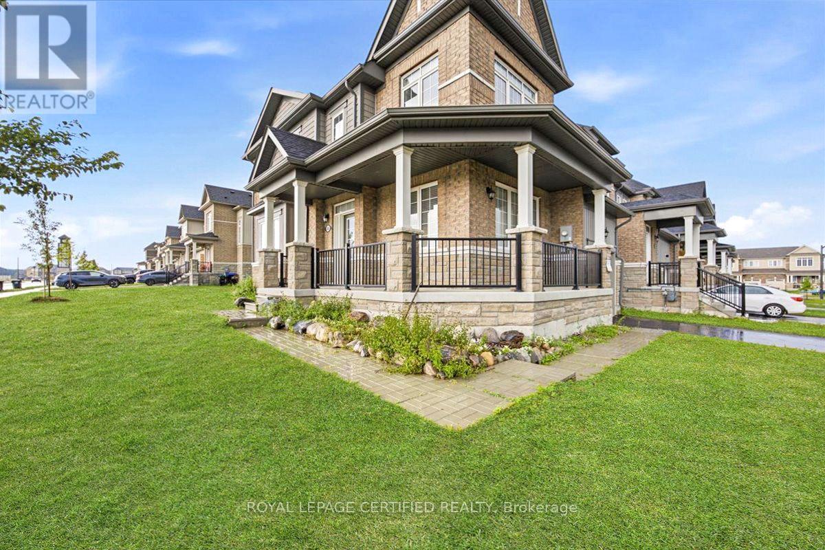 66 Stately Drive, Wasaga Beach, Ontario  L9Z 0L6 - Photo 5 - S13679510