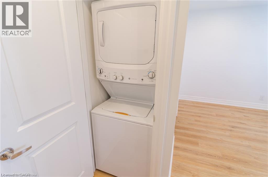49 Gladstone Avenue Unit# 2 (Second Floor), Hamilton, Ontario  L8M 2H7 - Photo 17 - 40855667