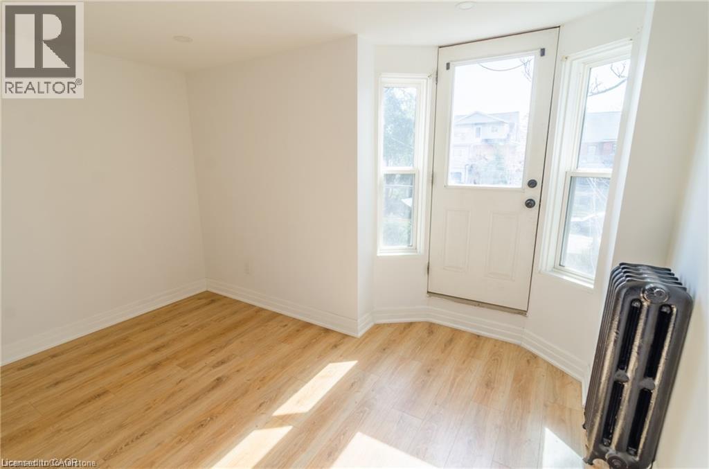 49 Gladstone Avenue Unit# 2 (Second Floor), Hamilton, Ontario  L8M 2H7 - Photo 8 - 40855667