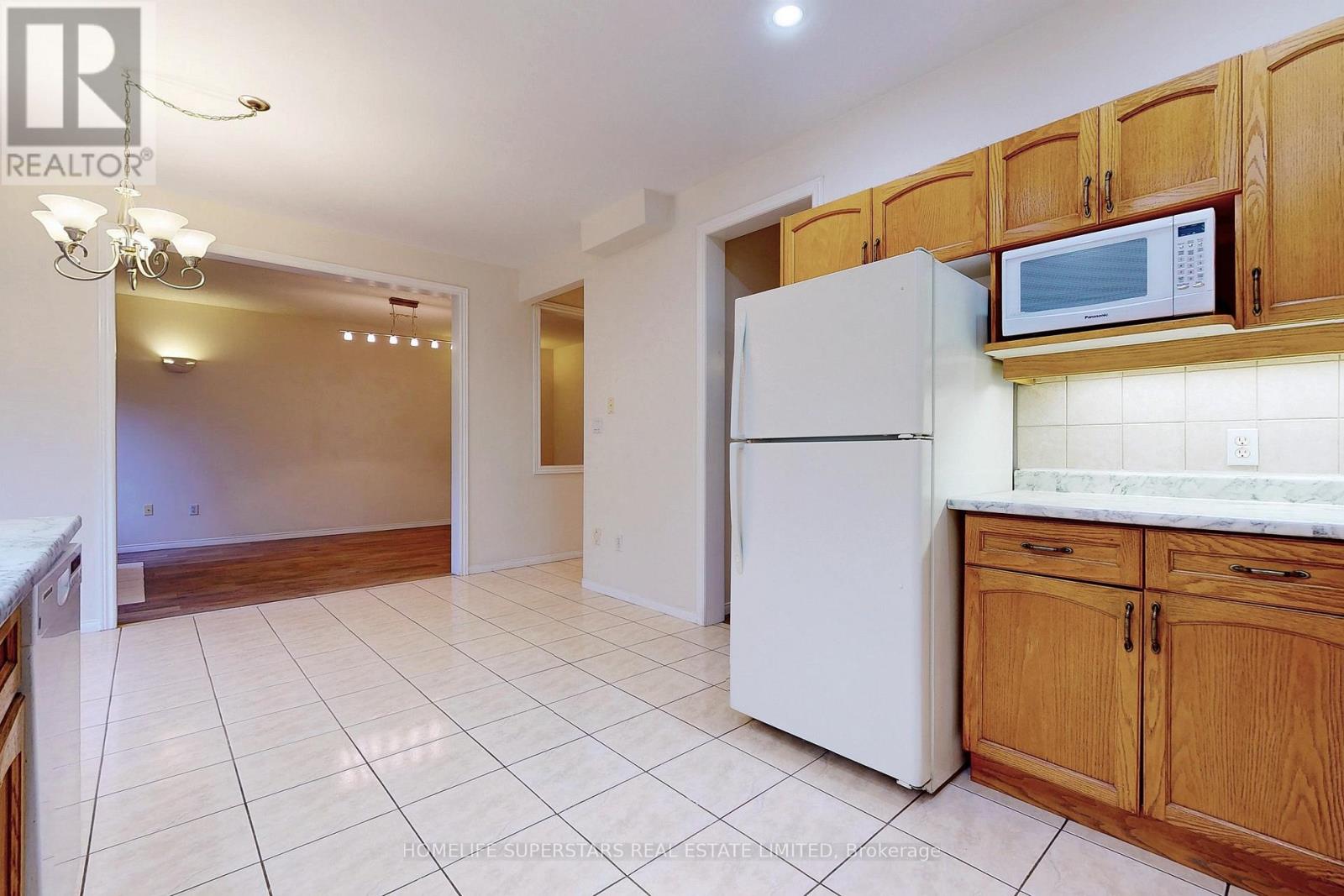 32 Holkham Avenue, Hamilton, Ontario  L9K 0H3 - Photo 10 - X13679526
